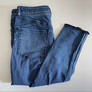 Express Super High Waisted Perfect Lift Jeans